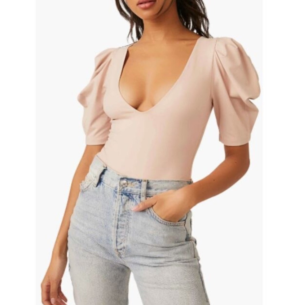 NWT Free People Va Va Voop Intimately Bodysuit M Taupe Puff Sleeve Deep V Neck